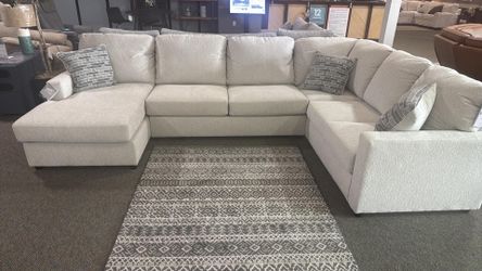 Olivia 🎉 brand new/ modern/luxury 🌼  Living Room Sectional with Chaise