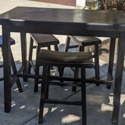 High Table With Four Stools 
