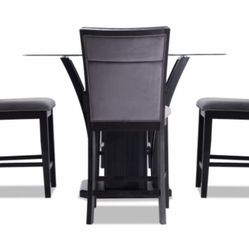 Round Glass Table set