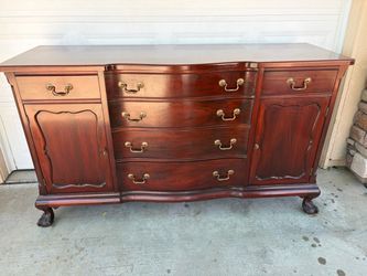 Antique Mahogany Serpentine Buffet Sideboard