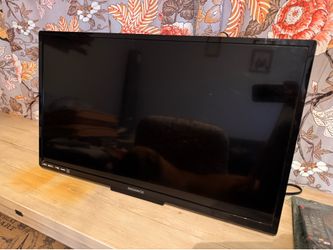 32” Magnavox TV w/remote and wall mount