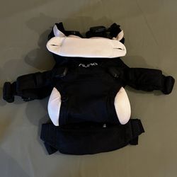 Nuna Carrier