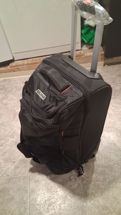 Uline Rolling duffel