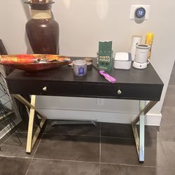 42 inch Desk or makeup table