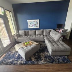 Need Gone ASAP!!! Living Room Sectional