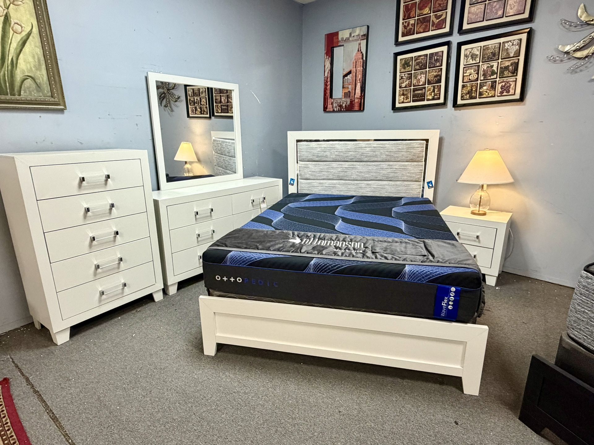 Amazing Sale!! Brand New Modern Bedroom Set Lowest Price Guaranteed!! Included Bed, Dresser, Mirror, Chest & Night Stand! Limited Time Only!!