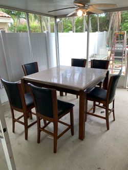 Table/Dineing