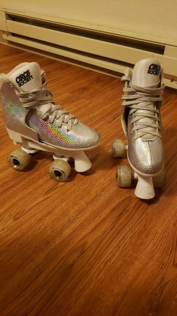 Roller Skates 