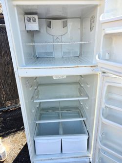 Frigidaire Refrigerators 18. Cu. Ft.
