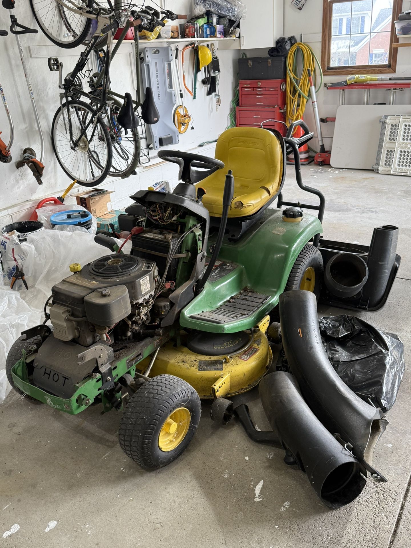 John Deere Riding Mower