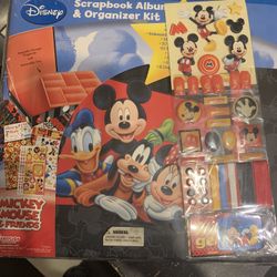 Disney Mickey And Friends Scrapbook