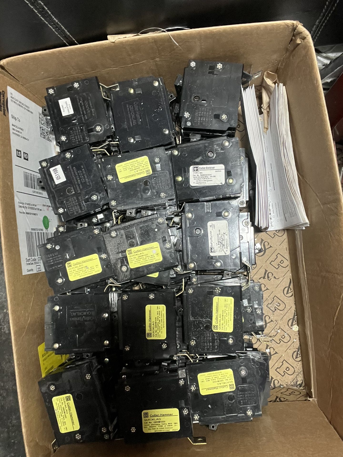 Cutler-hammer Circuit Breakers