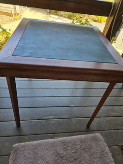 Poker table