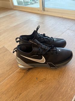 Nike Alpha Huarache Elite 4 Low Metal baseball cleats