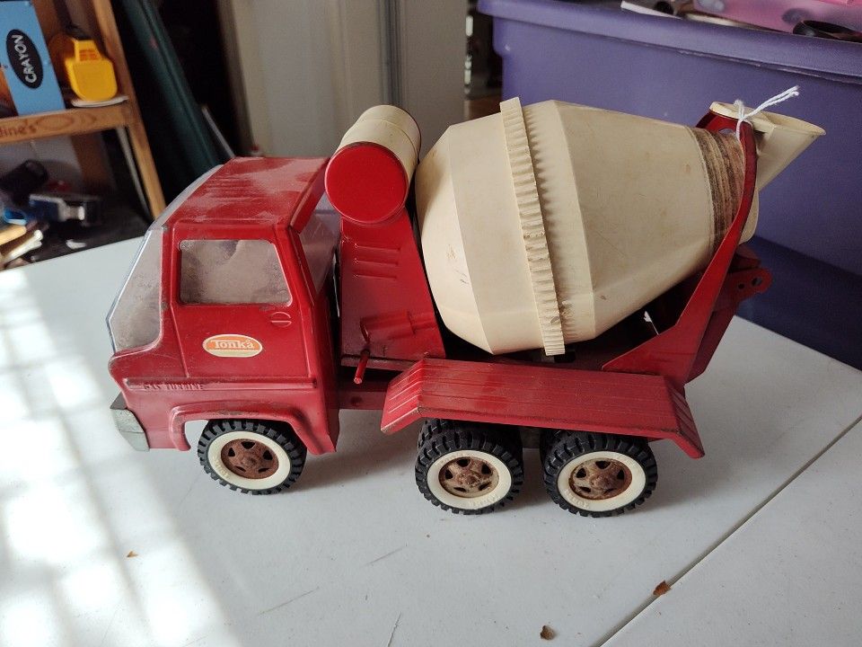 1960's VINTAGE RED TONKA GAS TURBINE CEMENT MIXER