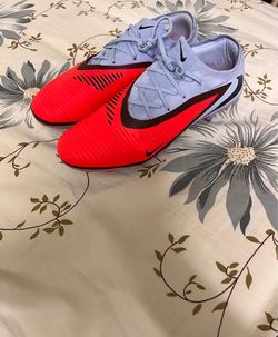 Nike Phantom 6 Low Pro FG Size 10