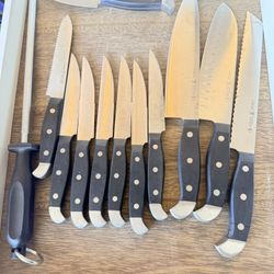 Henckles Knife Set