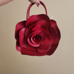 Kate Spade Limited Edition 3D Flora Crossbody