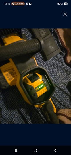 60 vDewalt 20inch chainsaw
