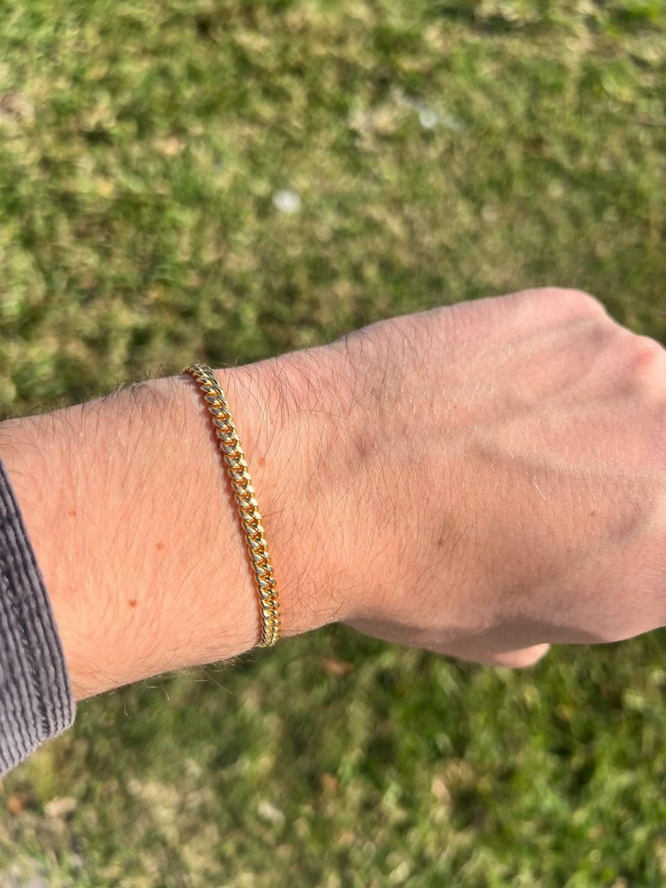 Brand New 10k yellow gold Cuban bracelet 8.5" bracelet 3mm wide