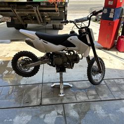 SSR160 Pit Bike Motorcycle Dirtbike