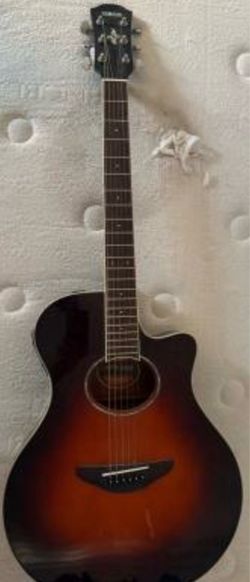 Guitar Yamaha