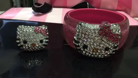 Hello kitty adjustable ring and bracelet