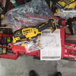DeWalt 20 V Max XR Brushless Oscillating Multi Tool 