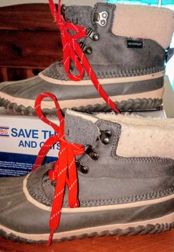 Bob's Water Resistant Boots