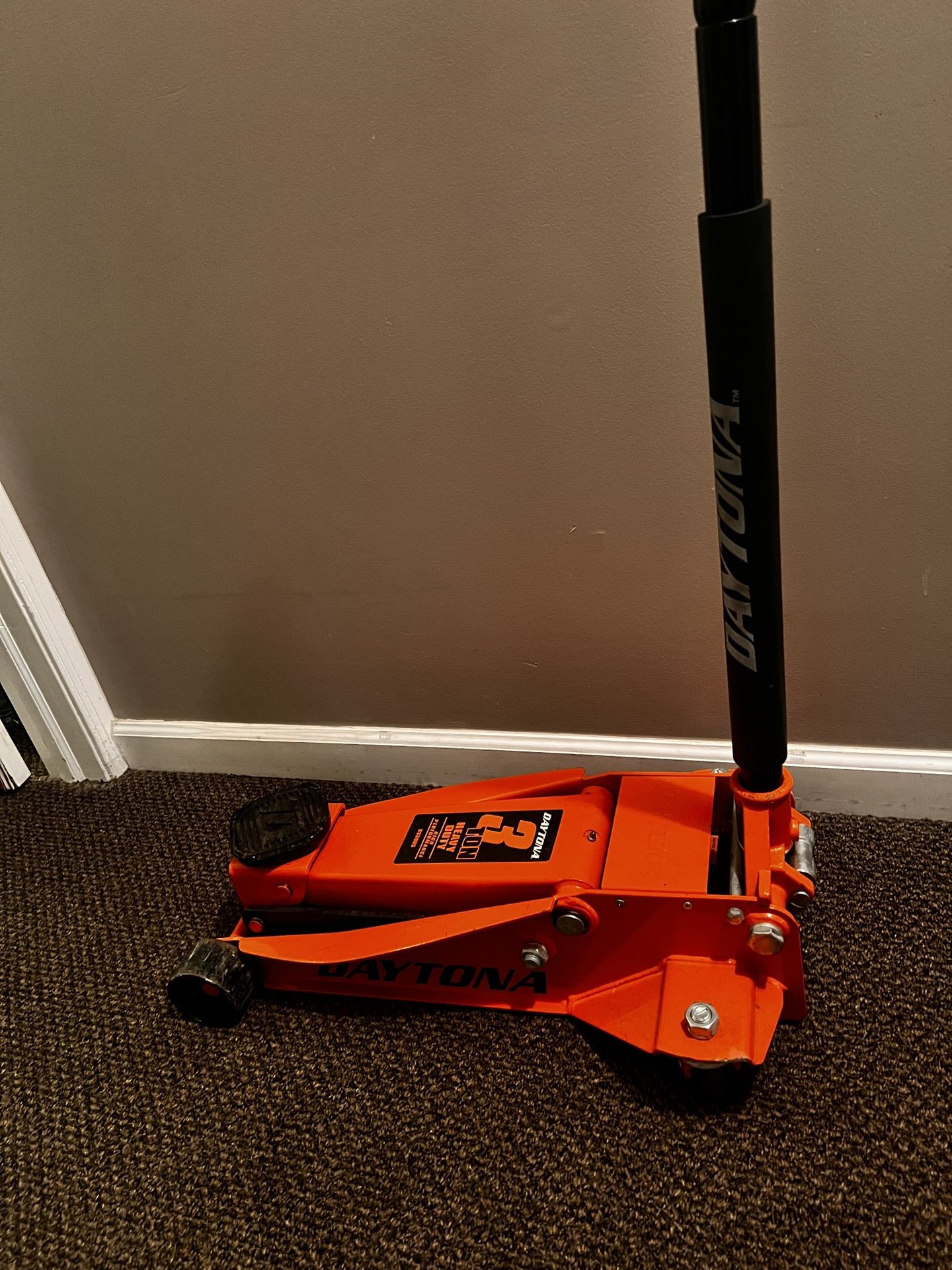 Daytona 3 Ton Floor Jack