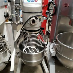 Used Globe 30 Quart Mixer With Bowl Guard And 2 Tools