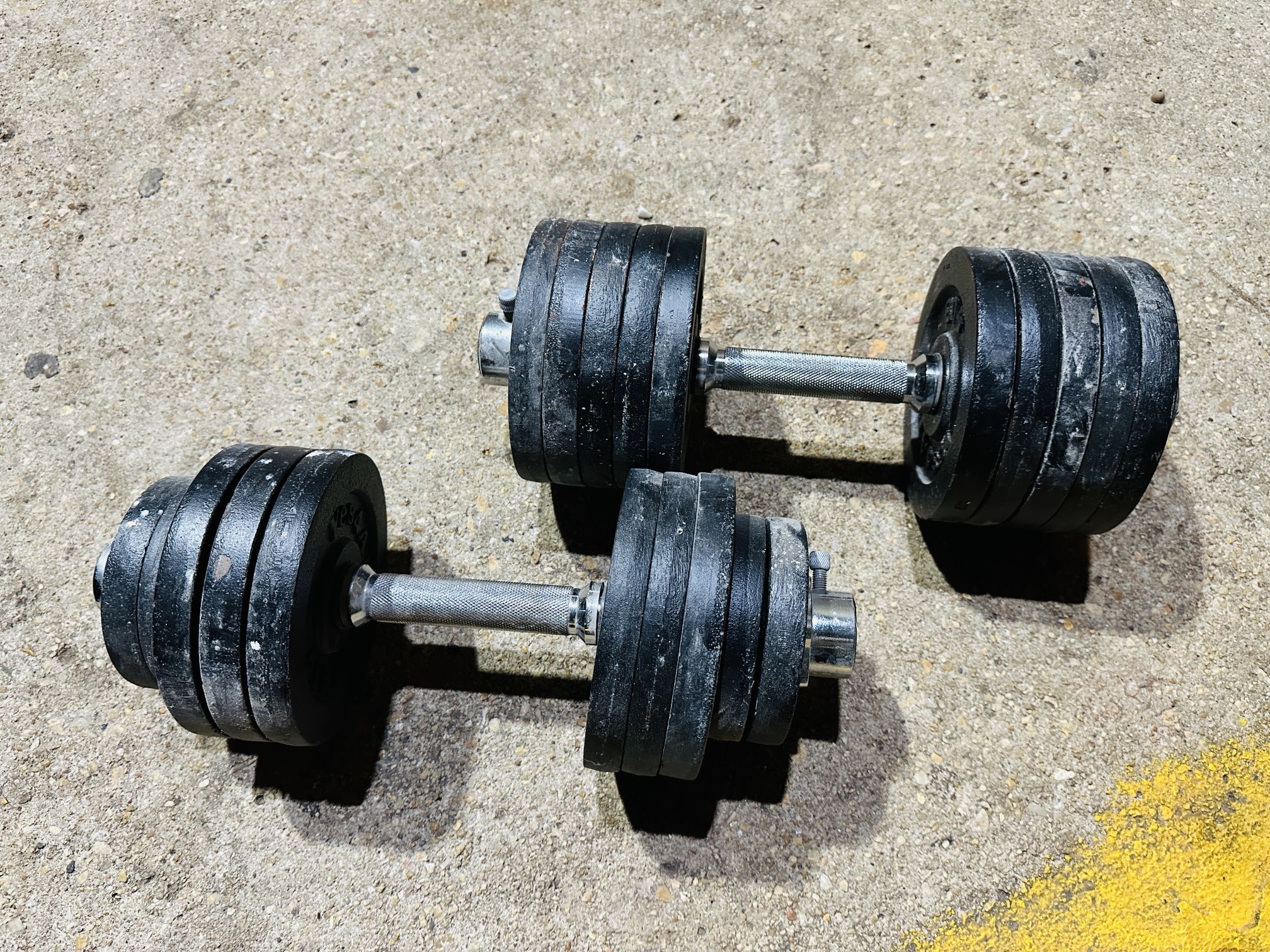 Adjustable Dumbbell Set with Weight Plates | 100 Lbs max weight