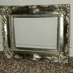 VINTAGE ORNATE GOLD SILVER PICTURE FRAME DECOR