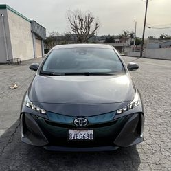2018 prius prime