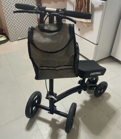 Knee scooter