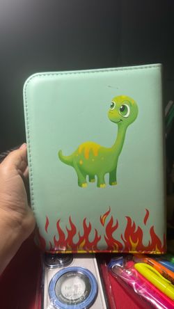Dinosaur Binder Zip Folder
