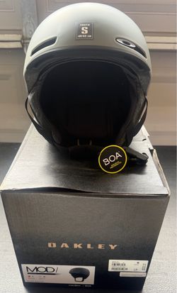Oakley MOD1 Youth Snow Helmet Size Small
