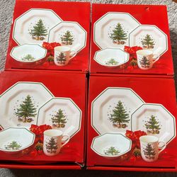Vintage Nikko Christmastime 4pc Place Settings (4 Sets)