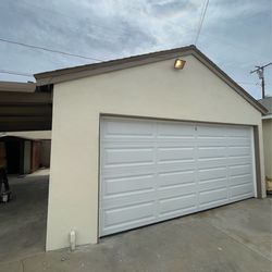 Garage door. Like new