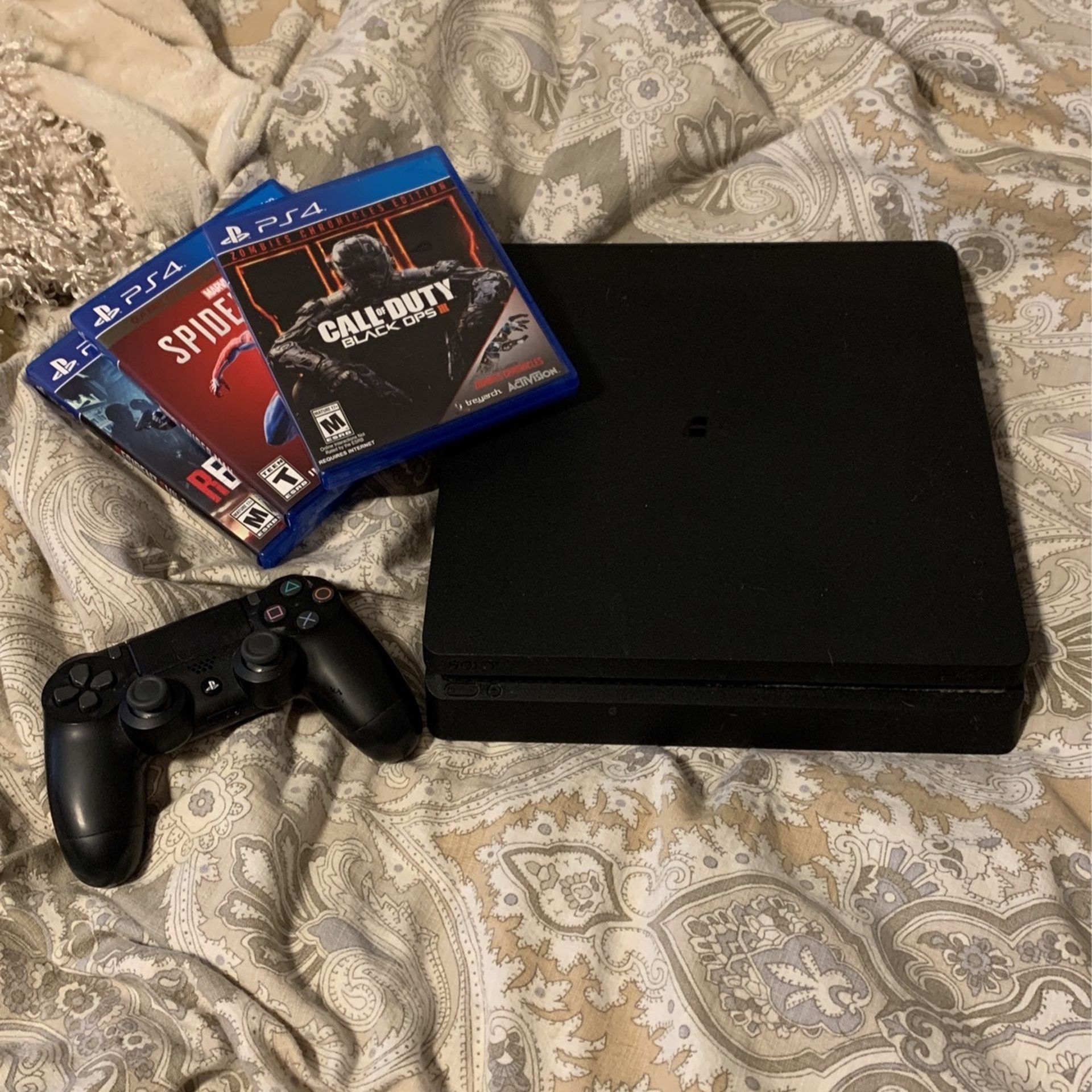 PlayStation 4 Slim 500 GB