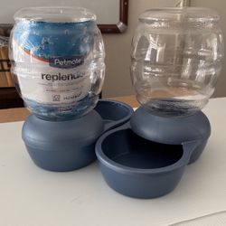 Petmate Replendish Pet Waterer With Microban