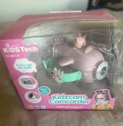 Vivitar KidsTech Kidzcam Camcorder
