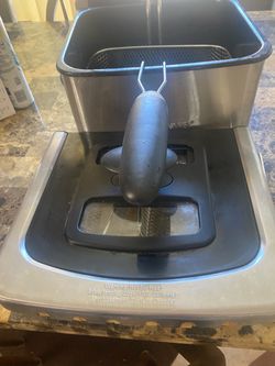 Stainless Steel Deep Fryer with Basket