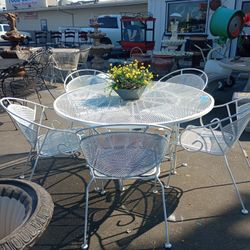 Patio Sets / Bistro Sets / Outdoor Furniture & More