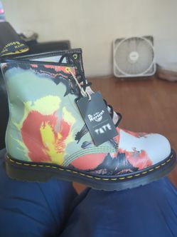 Dr. Martens Tate Flare Edition
