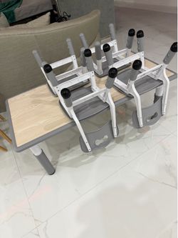 Mesa de playroom