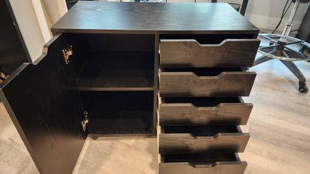 5 drawer wood dresser chest with door