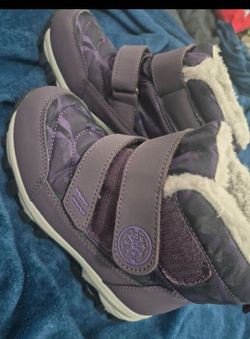 Purple Kids Winter Snow Boots Size 32 or 4