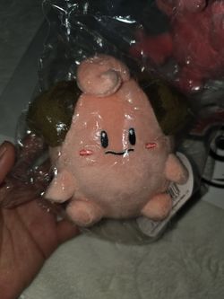 Pokémon Cleffa sitting plushie
