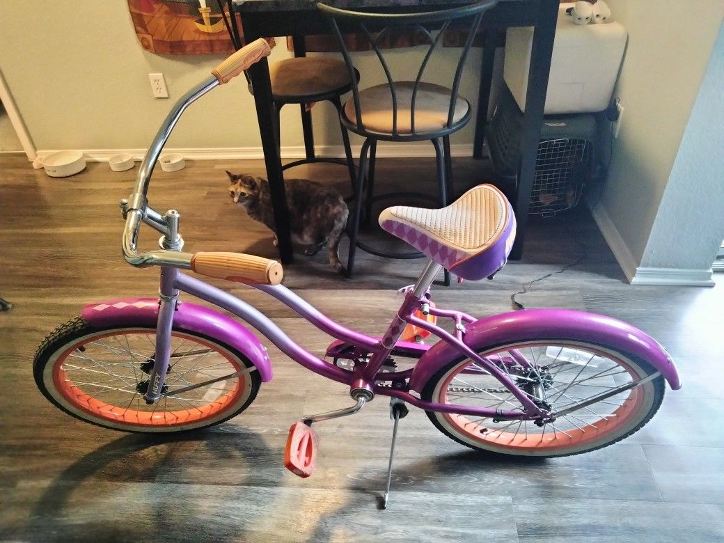 Like New Huffy Bicycle . Kids